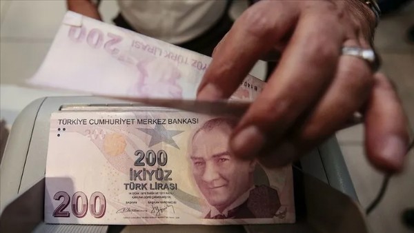 Kadın Çalışanları Yakından İlgilendiriyor! Doğum İzni 24 Haftaya Çıkıyor